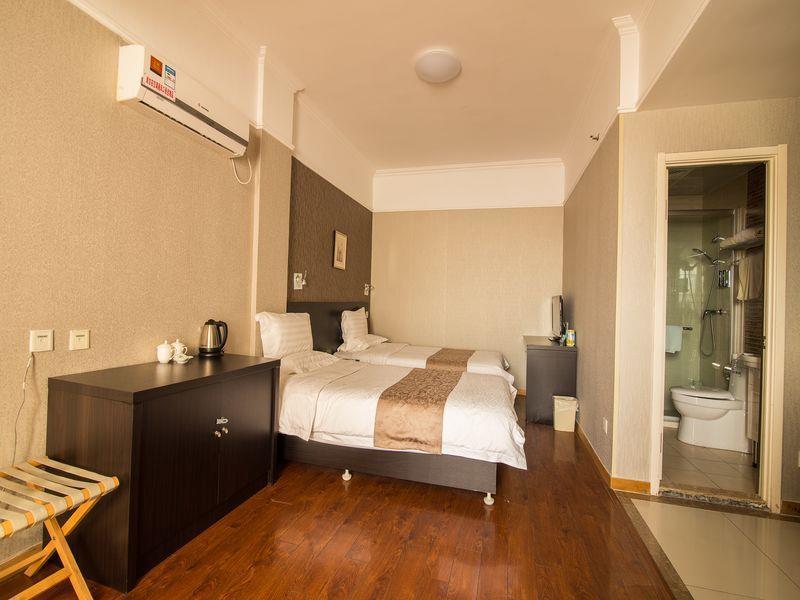 Qingdao Fu Yong Hotel ภายนอก รูปภาพ